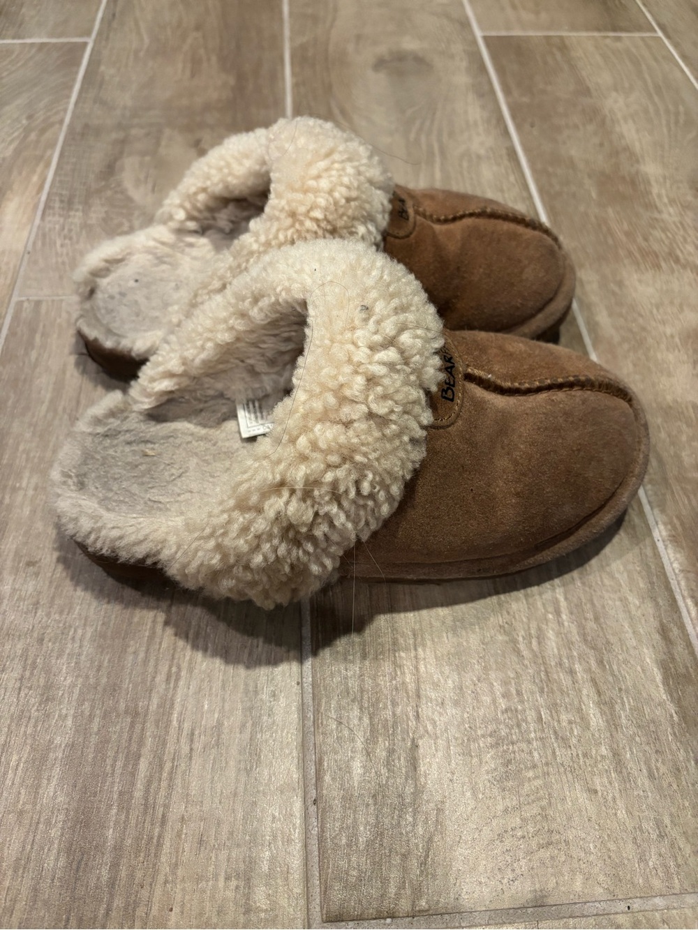 Cozy Tan Suede Bearpaw House Slipper Shoes Slides Everyday Comfortable Warm 6